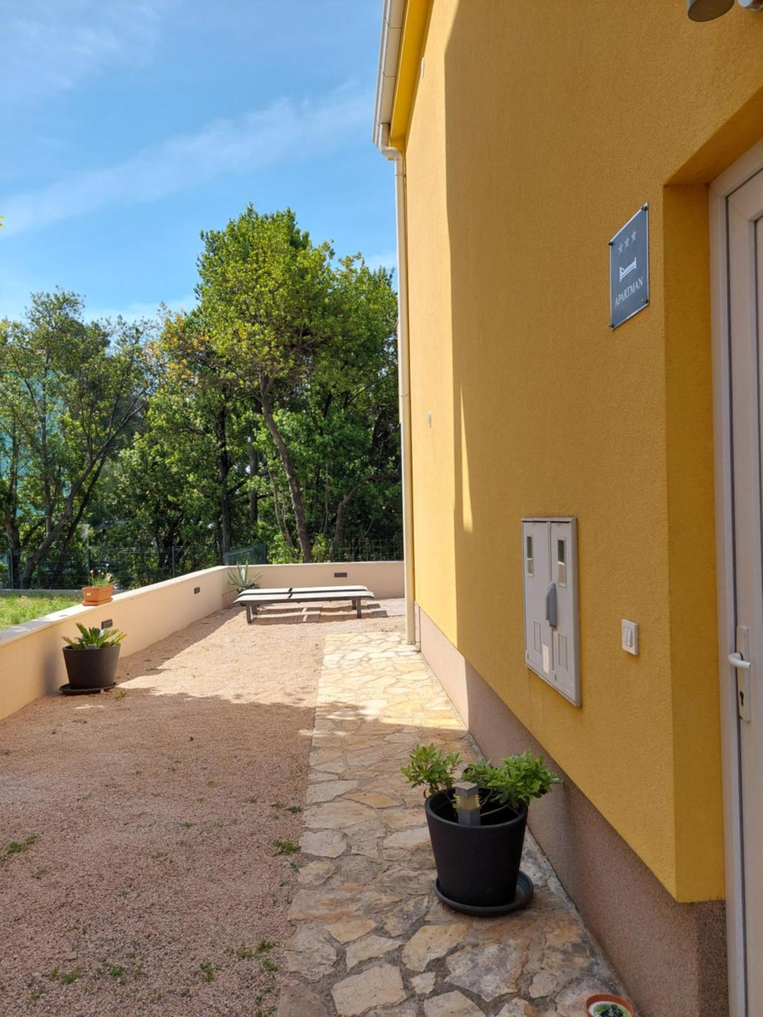Spacious Apartment Close To The Sea In Split Area Kastela Luaran gambar